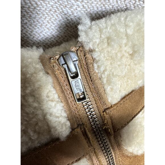 UGG Australia Blayre II Womens 8.5 Boots Brown Leather Sheepskin Lined 1008220 - Picture 7 of 8